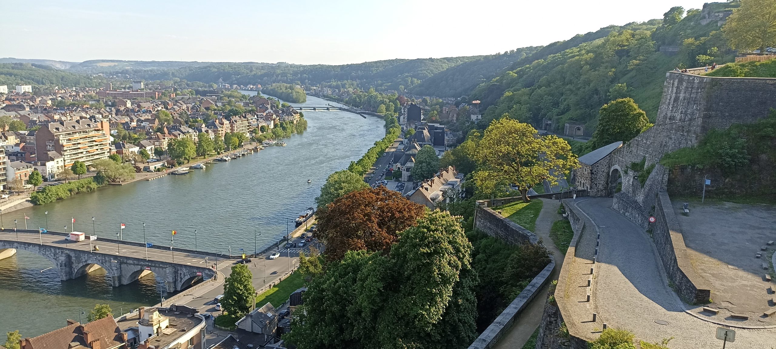 La vue depuis la Citadelle de Namur sur la Meuse